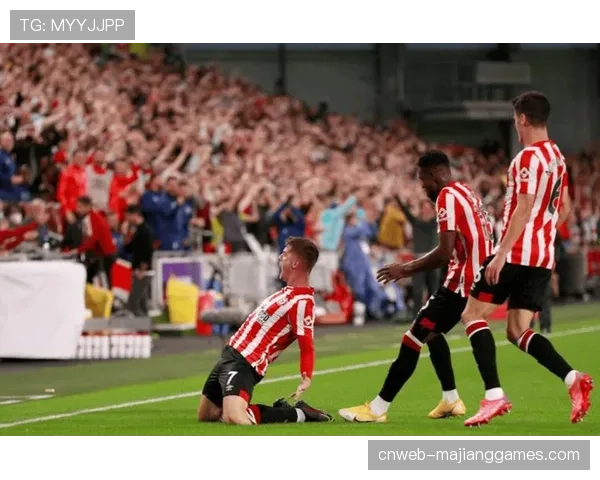 战术观察:纽卡斯尔对阵布伦特福德上半场,双方转换进攻次数已超赛季平均值