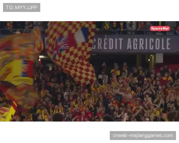 朗斯vs图卢兹3-4-2-1同阵型对决：萨奇高位压迫对阵马丁内斯低位防反